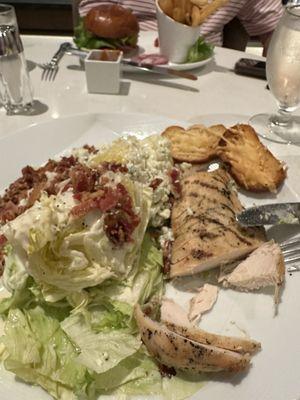 Wedge salad with grilled chicken was excellent.