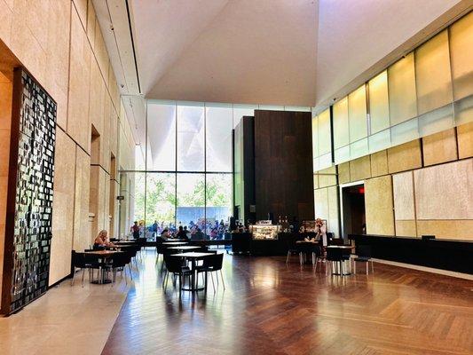 The Barnes Foundation -- cafe