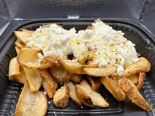 Tom's Greek feta fries