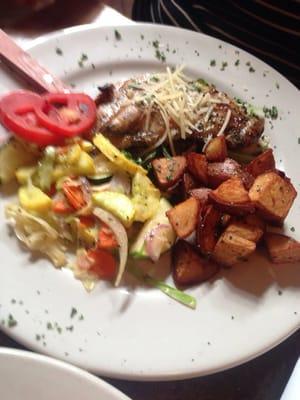 Basil grilled chicken breast with new potatoes