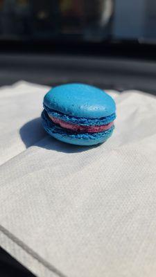 Blueberry Macaron  09-25-2022