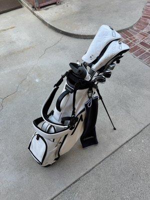 Bag and clubs