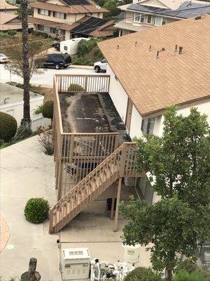 Look at the balcony. Renters haven't been able to use it in years. Would you walk on that? I'm sure the owner has no idea either. Sad.