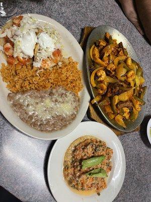 Order of 2 Tacos de Camaron, Chicken, Shrimp and Steak Fajitas, and a tostada de ceviche de Pescado