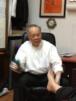 Master Yao Liao at work- 5 mins later ankle feels better!