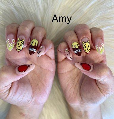 Full set with Winnie the Pooh nails design