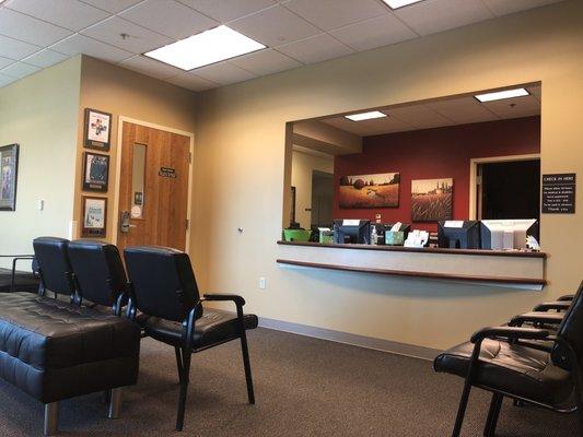 The lobby at The Center for Men's and Women's Urology