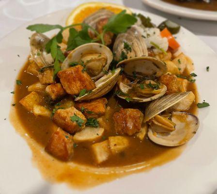 Pork And Clams ( Alentejana)