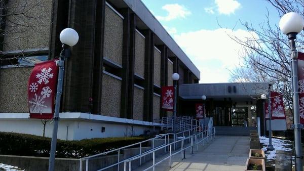 Main st entrance