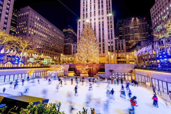 Rockerfeller Center NYC another beautiful place to visit during the holidays.