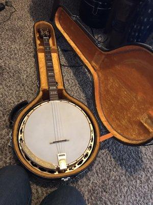 Kasuga 4 string banjo! Extremely happy with my purchase