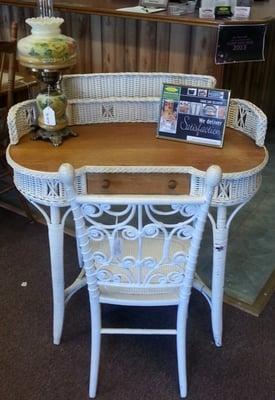 $199  Wicker Vanity/Desk