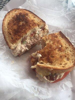 Tuna melt panini