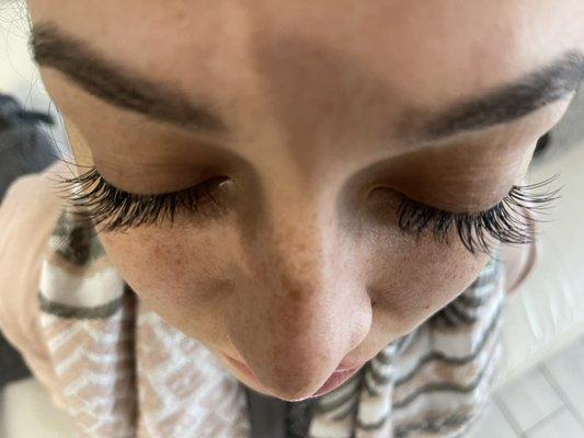 Eyelash extensions 908-812-8686