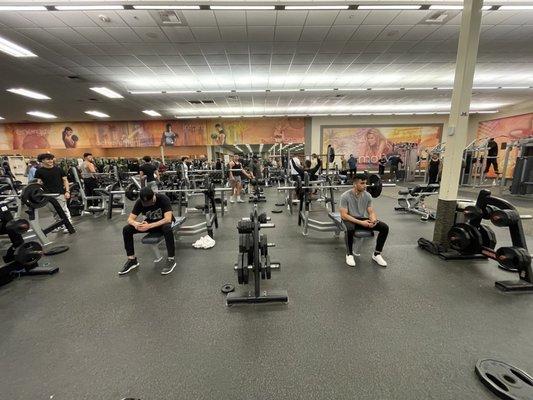 People stay on each bench forever on their phones