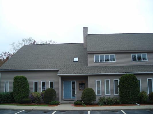 The Law Office of Mark W. Helwig Middle Building Left Side