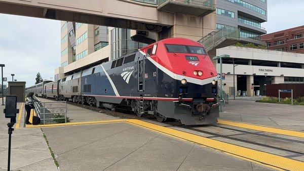 The Amtrak California Zephyr Train #5 arrived at the station with the P42DC #82 phrase 7 leading