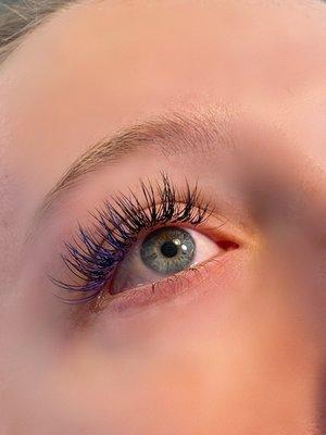 Classic lash sets are a wonderful way to accentuate your eyes!