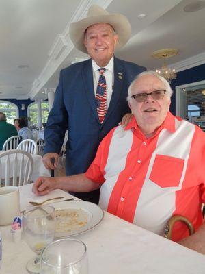 Billy Inman, owner of the Mountain Harbor Inn and Resort, kept our guest, Ron Dundore, advised of the Inn's history.