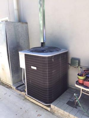 5 ton 16 SEER HEIL Condenser unit