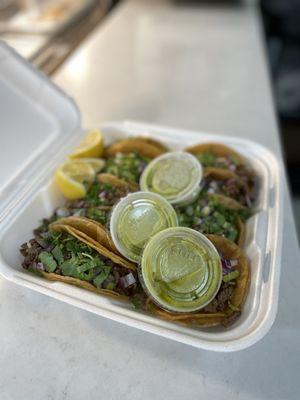 Tacos de Asada with green avocado salsa