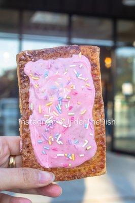 strawberry poptart