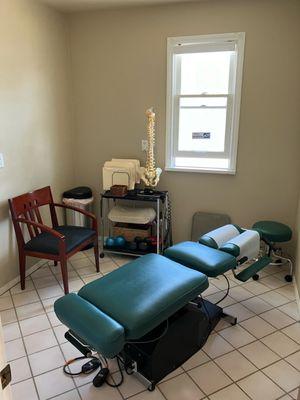 Adjustment Table and Exam Room at Kohler Chiropractic, in Chula Vista, CA.