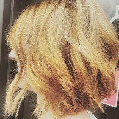 Sunny blonde balyage and textured lob by Melissa.