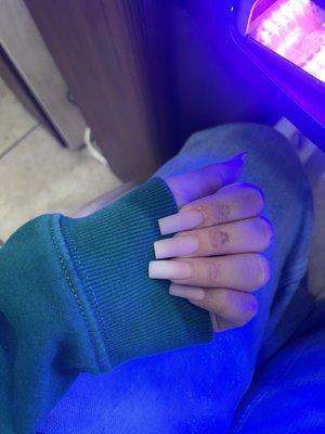 base nails