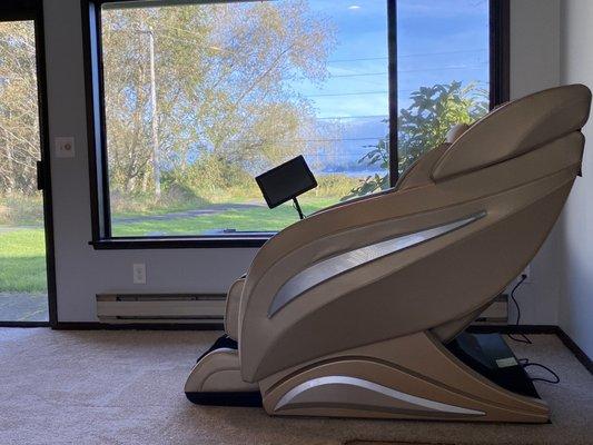 Ultimate Ultra Massage with Sequim Bay Washington behind it!