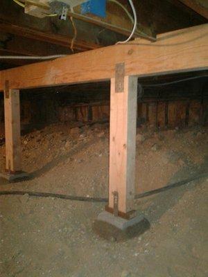 Floor Support, House Leveling. New Posts and Piers.