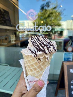 Tahitian Vanilla Bean & Hazelnut in Waffle Cone