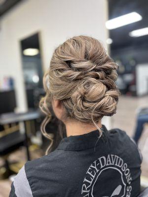 Event updo