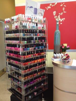 More than 500 colors from OPI, Essie, China Glaze, CND Vinylux