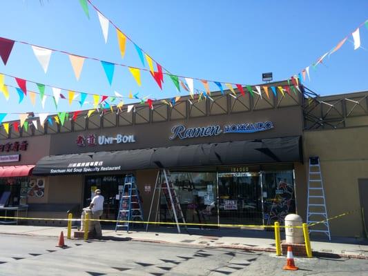 Neighboring units in this plaza both got brand new channel letter wall signs & a shared awning.