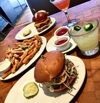 The Grinch burger special in the front.
 Zucchini fries, Jalapeño Margarita, and Pink Hibiscus in the middle.
 Beyond Burger in the back.