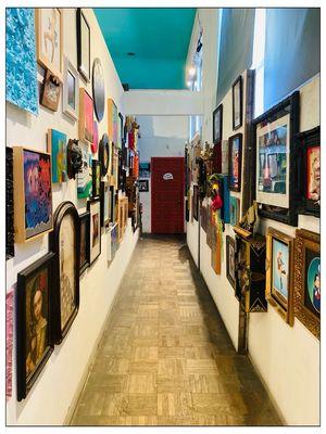 Art gallery hallway. #iloveart