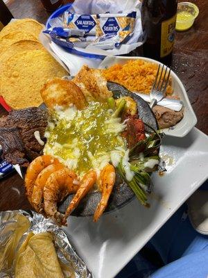 Molcajete Mixto