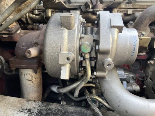 2016 Hino 268 new turbo installation