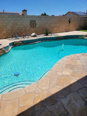 Look at this clean pool! Thank you Robert/KleenSweep!