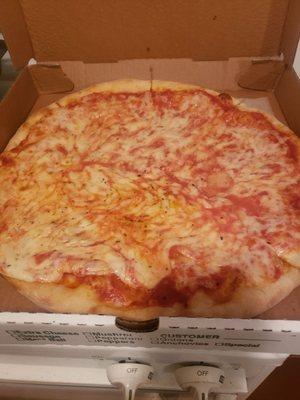 Large Cheese Pizza, extra cheese. #yum #ReviewsByRL