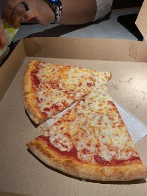 Cheese pizza