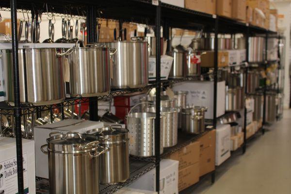 ACityDiscount's selection of commercial stock pots.