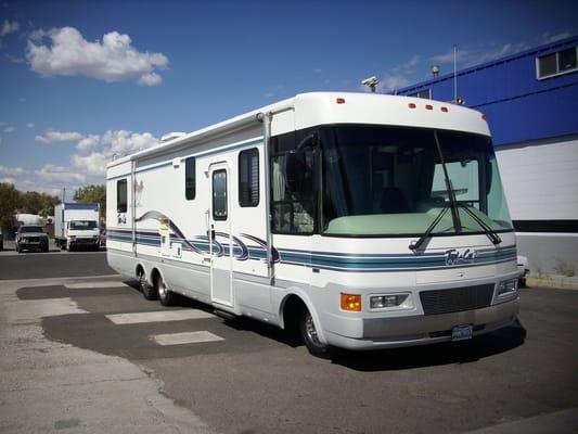 We repaired the entire front end of this RV. Can you tell where we repaired it? Neither can we- that's how it's supposed to be!