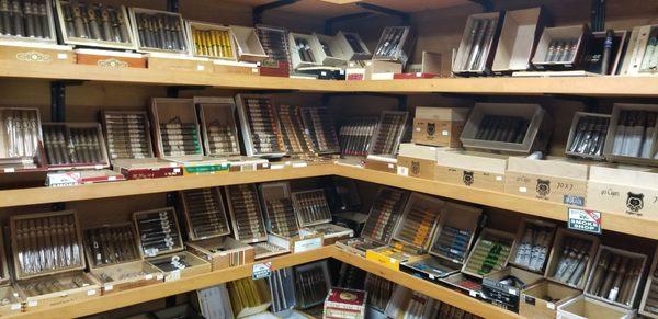 They stock a lot of good smokes. #cigar