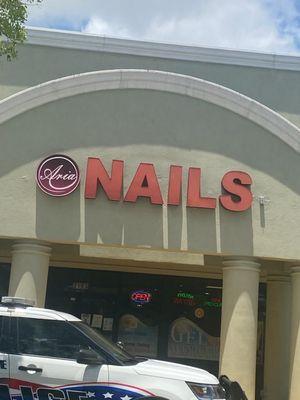 Aria Nails Salon