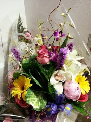 These were delivered by Fort Washington Florist to my friend at NY Presbyterian.  They put a huge smile on her face.