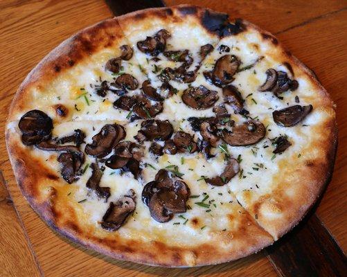 Funghi Pizza