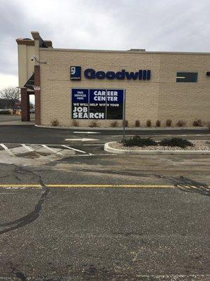 Goodwill Waterbury Retail Store & Donation Station