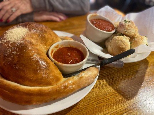 Calzone and garlic knots